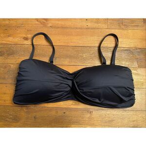 La Blanca 22W plus size bikini top black swimwear